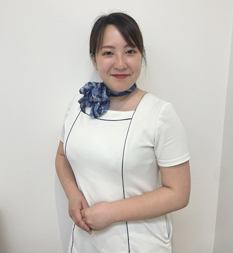 今井　ひかり